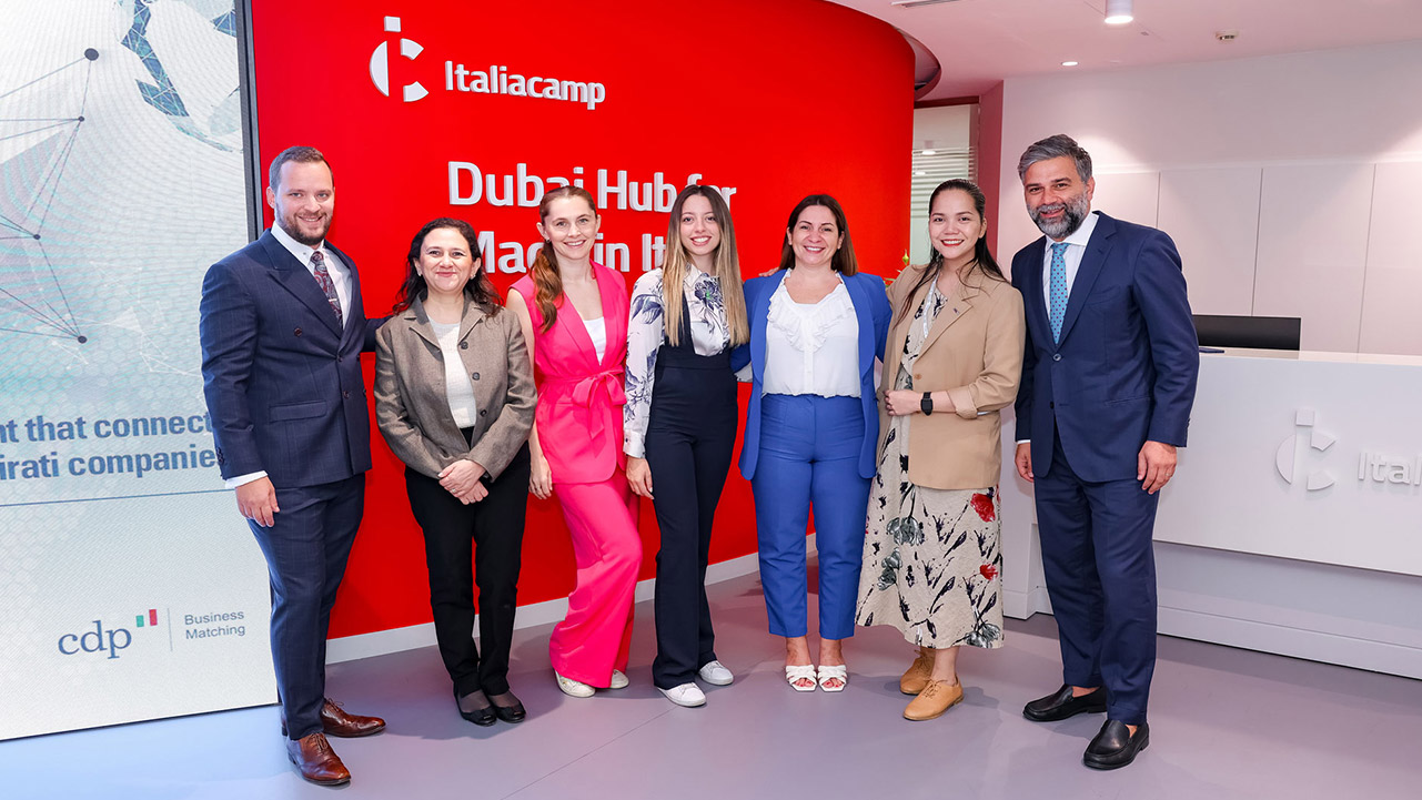 Dubai Hub - Team